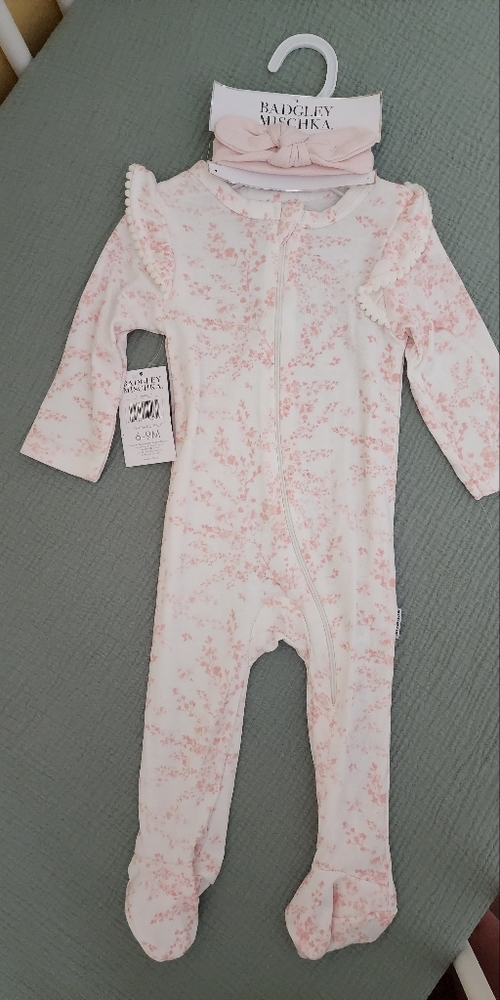 NWT Badgley Mischka 2 Piece Pajama Set